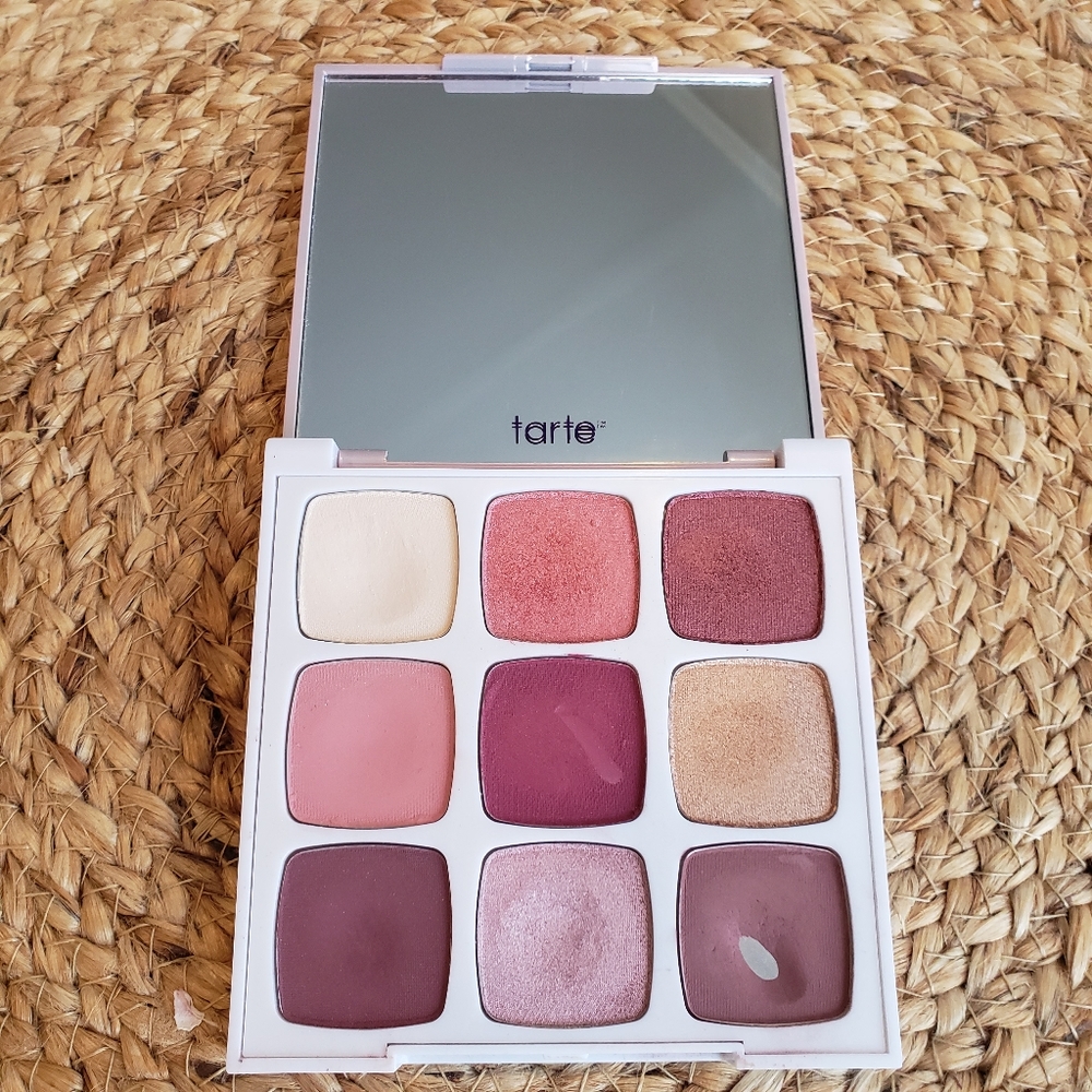 tarte tartlette 'lil juicy Eyeshadow Palette